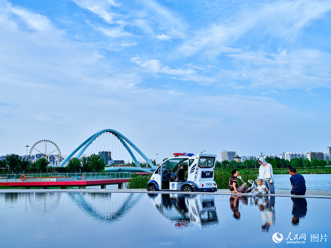 济宁高新区:鸿雁湖公园美如画