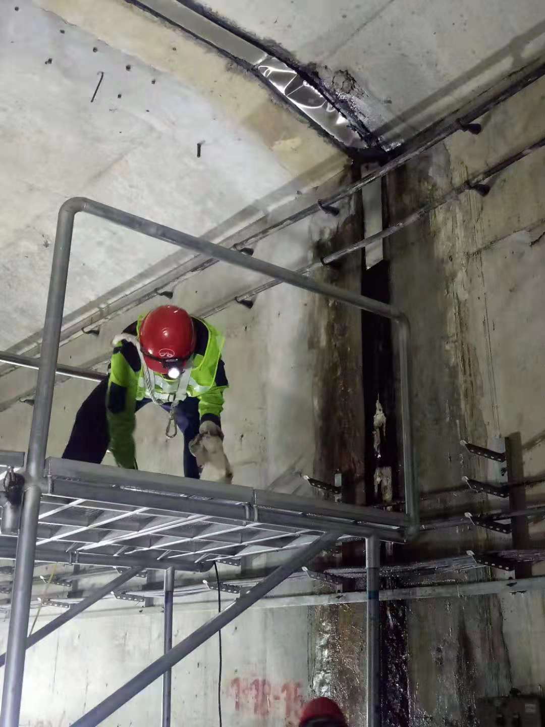 隧道防水堵漏施工方案