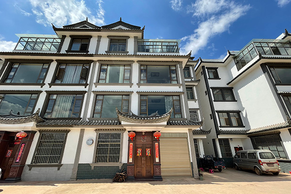 "提档升级"的小康村
