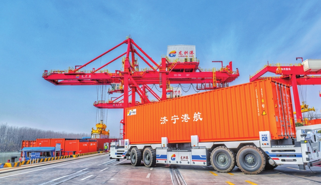 今年前2个月济宁港航吞吐量同比大幅增长,集装箱达246%!