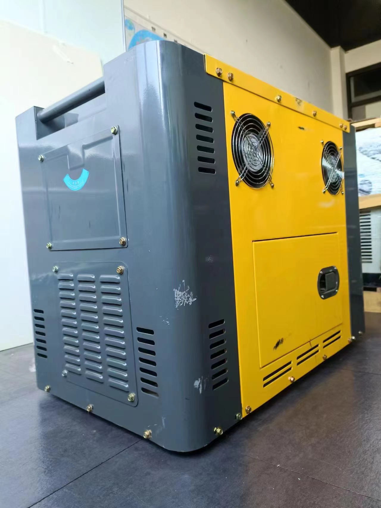 大泽动力高原带预热柴油发电机8kw 220v