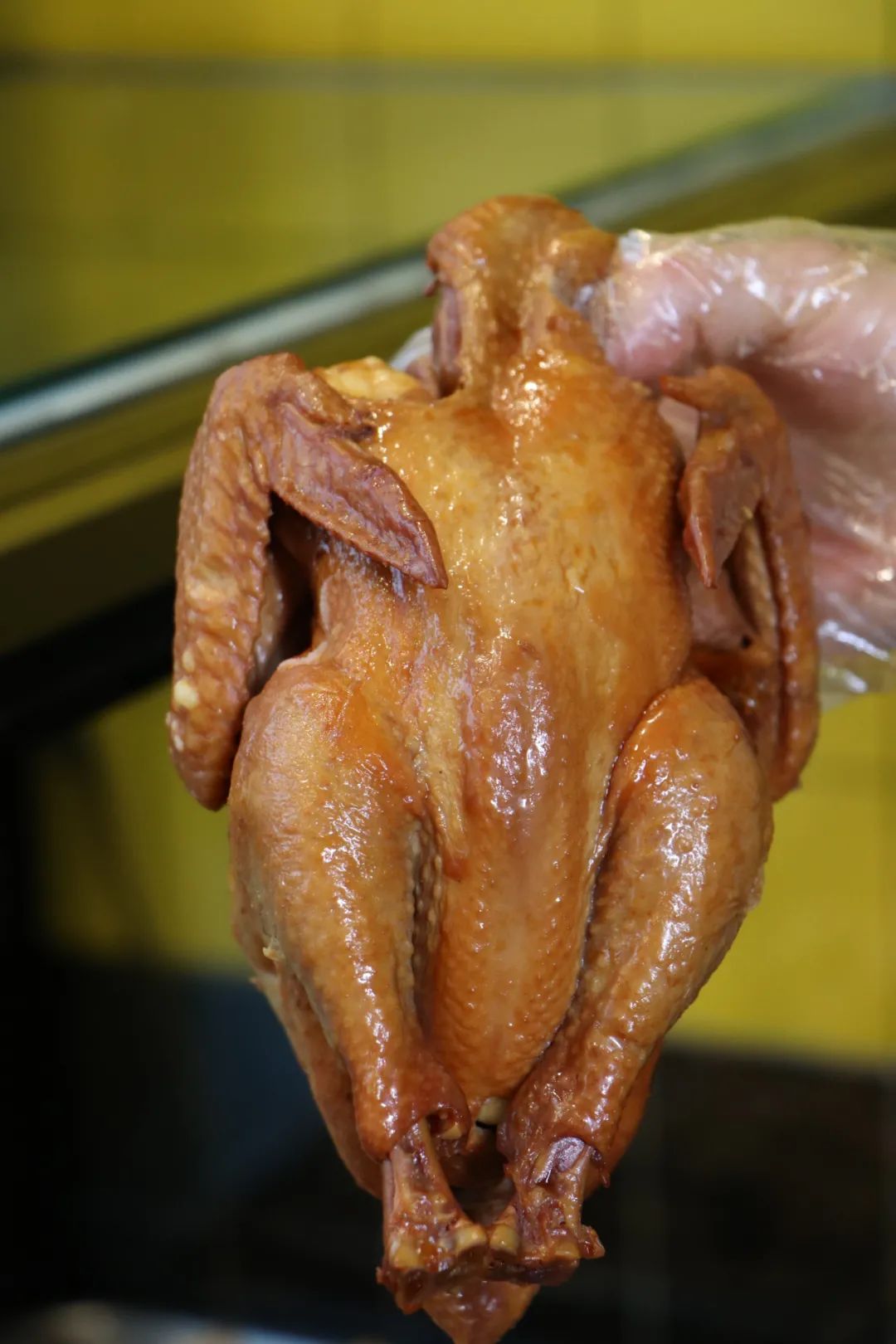 天天排长队!称霸草塔菜场十几年的酱板鸭,没有人能拒绝它的味道!