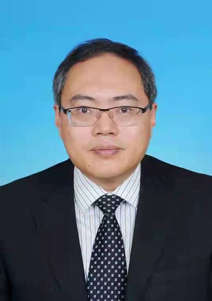 张明康任盐城市副市长,代理市长