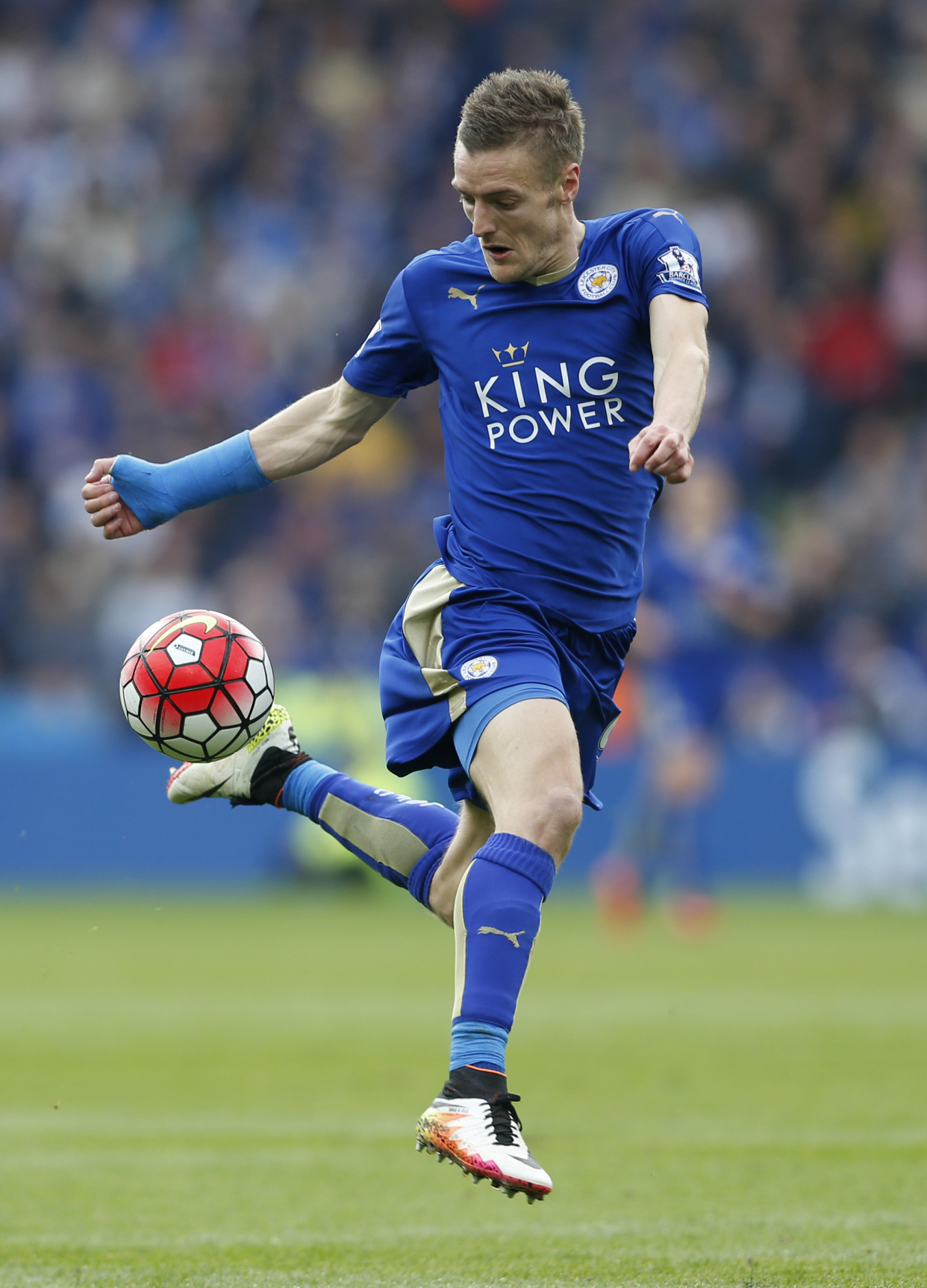 英超:莱斯特城胜南安普敦