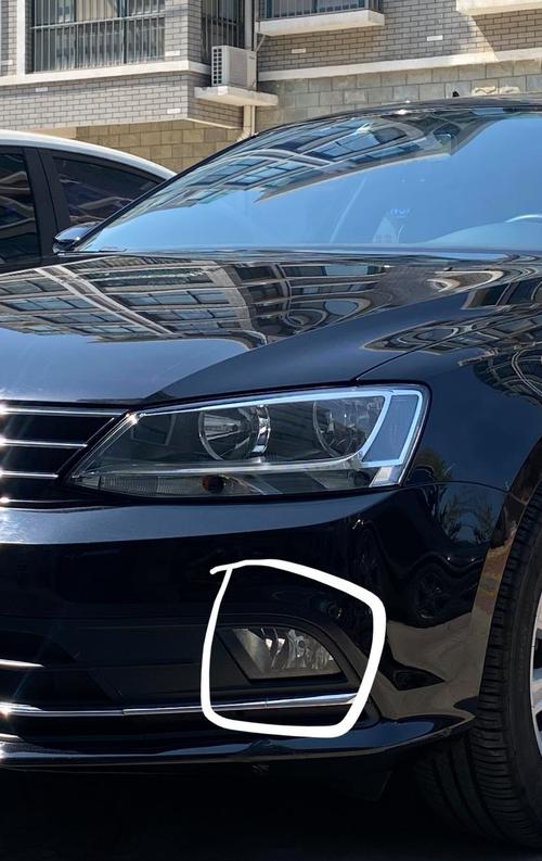 速腾汽车上的灯泡是什么型号?