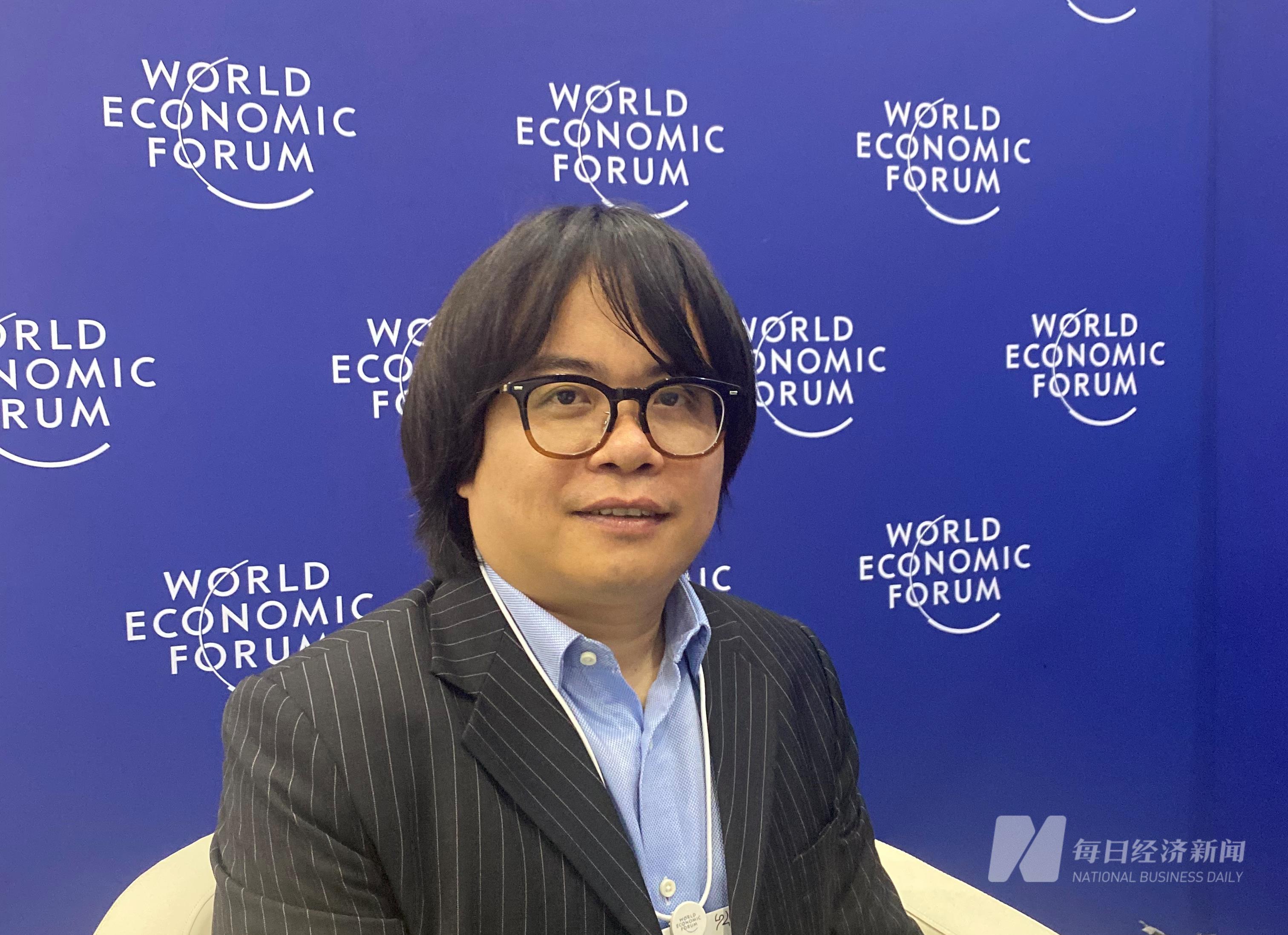 夏季达沃斯之大咖说|对话英国皇家工程院国际院士许彬 生成式ai如何