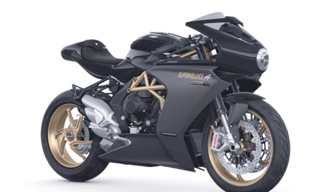 奥古斯塔f4限量纪念版:经典与现代的共鸣