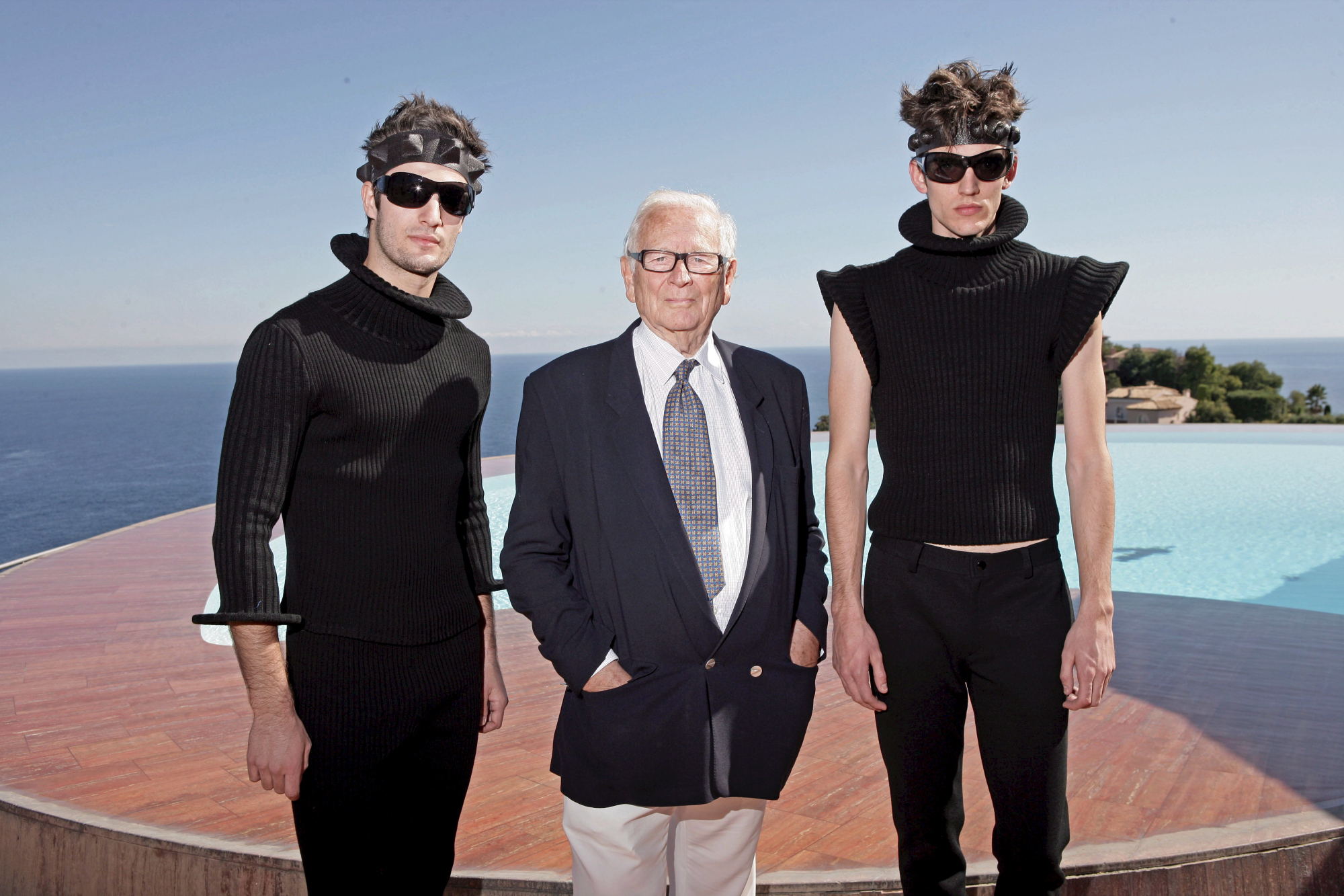 法国著名服装设计师皮尔·卡丹逝世