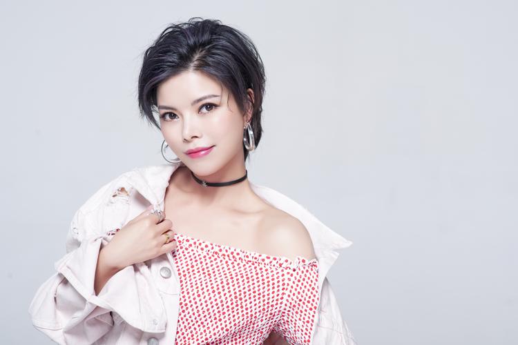 慕容晓晓爱情买卖 baijiahao.baidu.com