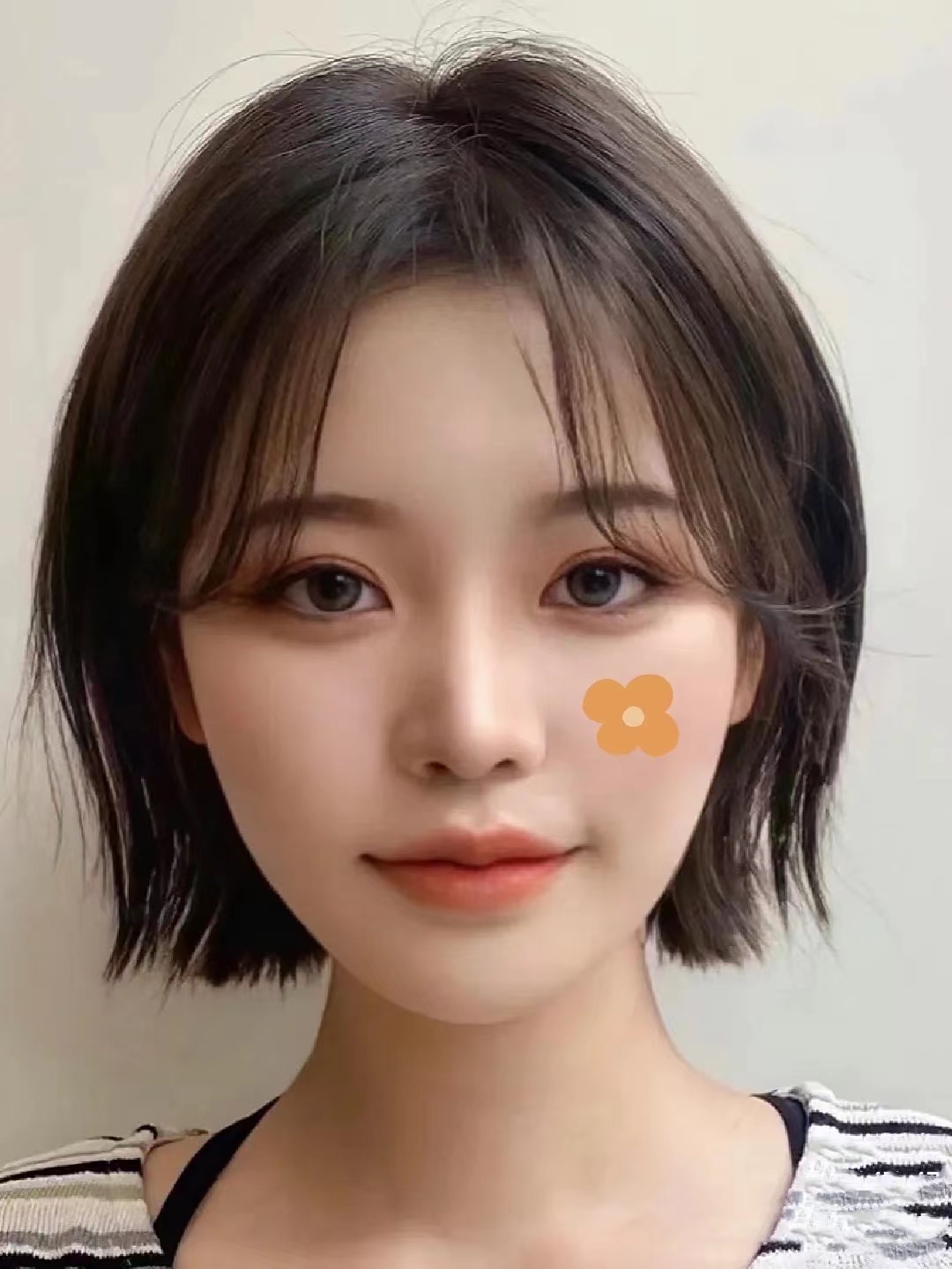 脸大的姑娘别灰心几款好看的短发造型时髦显脸小