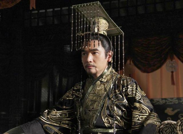 建立前蜀的王建,从不法商贩到草莽英雄,赢得一片难得的清静之地