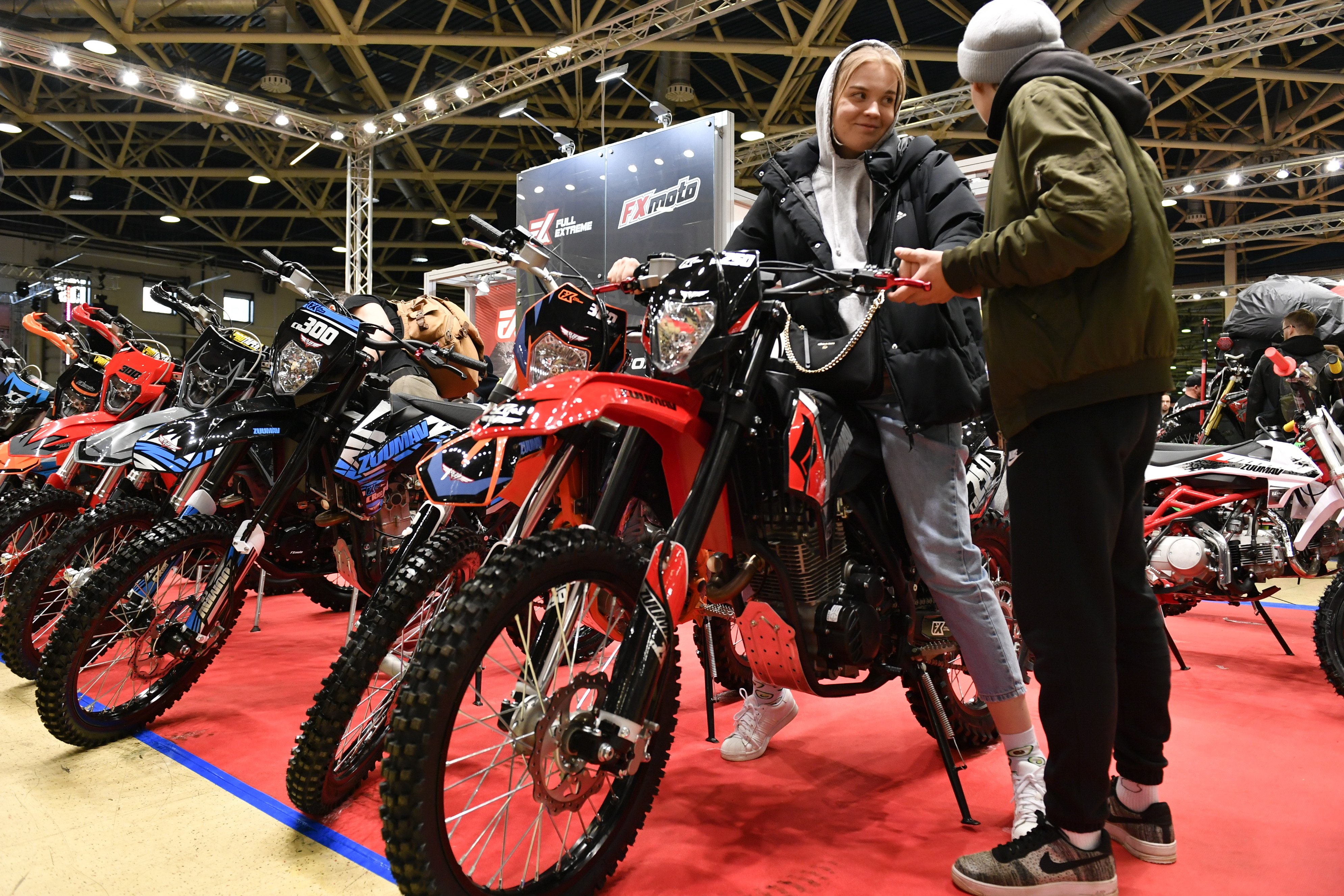 莫斯科举行春季摩托车展