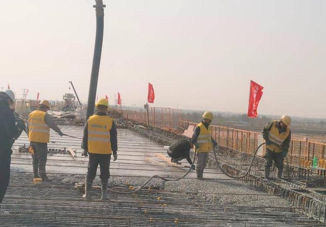 濰煙高鐵最長特大橋,昌平特大橋現澆梁完成澆築