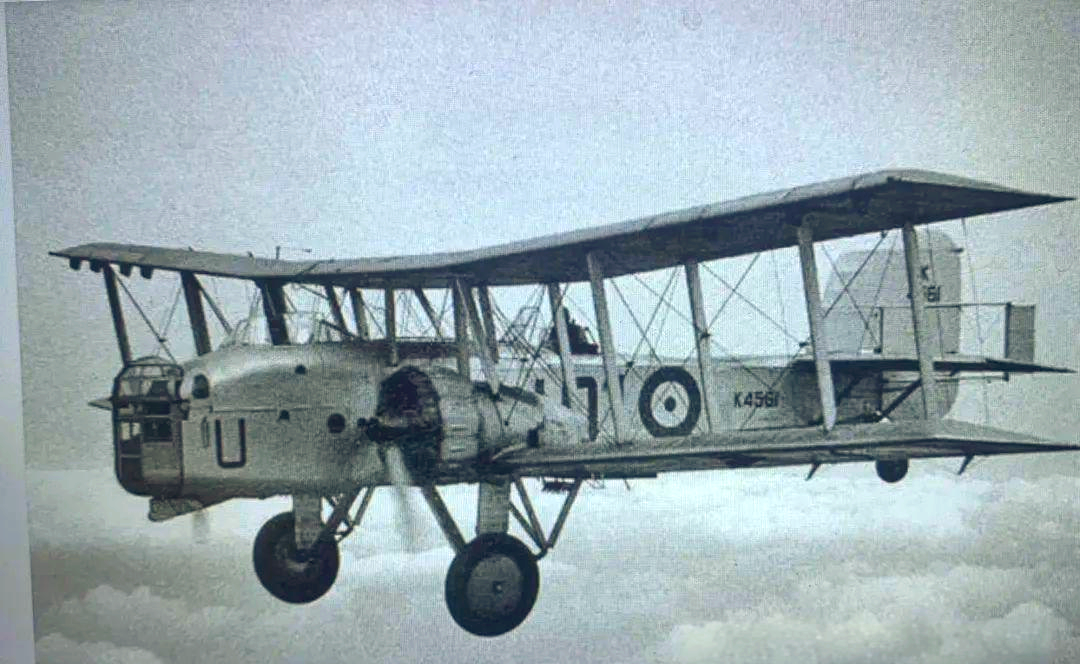 这款双翼双引擎中型轰炸机,曾是英国空军的最后一种此类机型