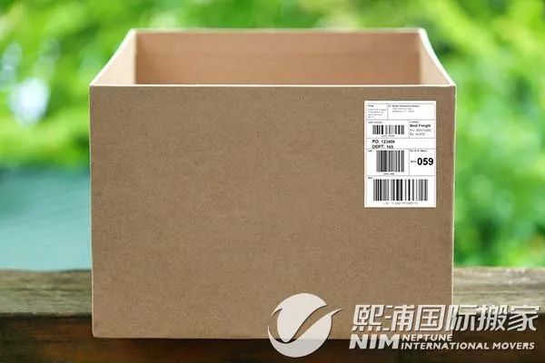 在国际货物运输中,唛头起着什么样的作用?