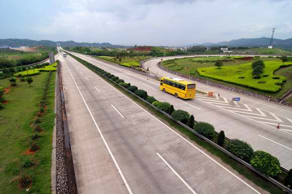 南宁绕城高速公路图片