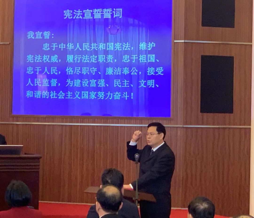 赵豪志任青岛市人民政府代理市长