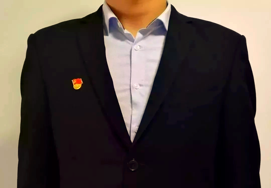 党员徽章的规范佩戴与使用指南