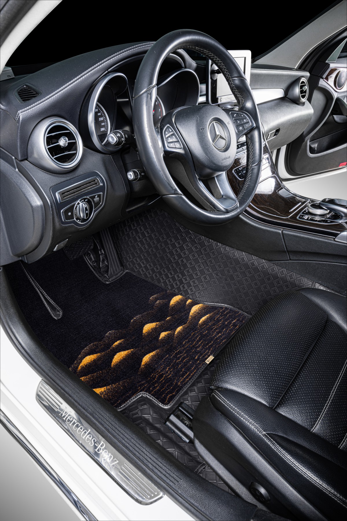 汽车脚垫也能防水,威威全新升级7.0模压一体成型软包脚垫太惊艳