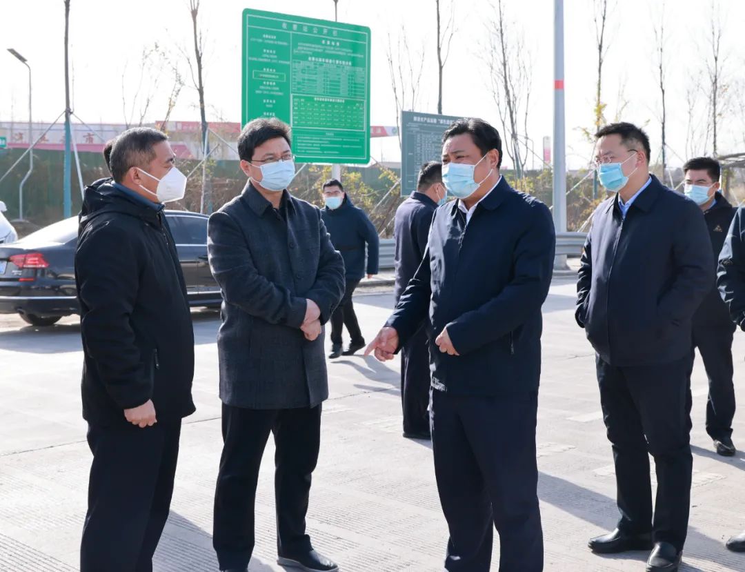 徐立峰督导调研疫情防控工作