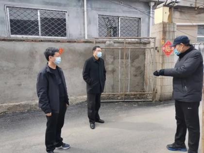 平邑县法院党组书记,院长邱金山再次检查指导疫情防控工作
