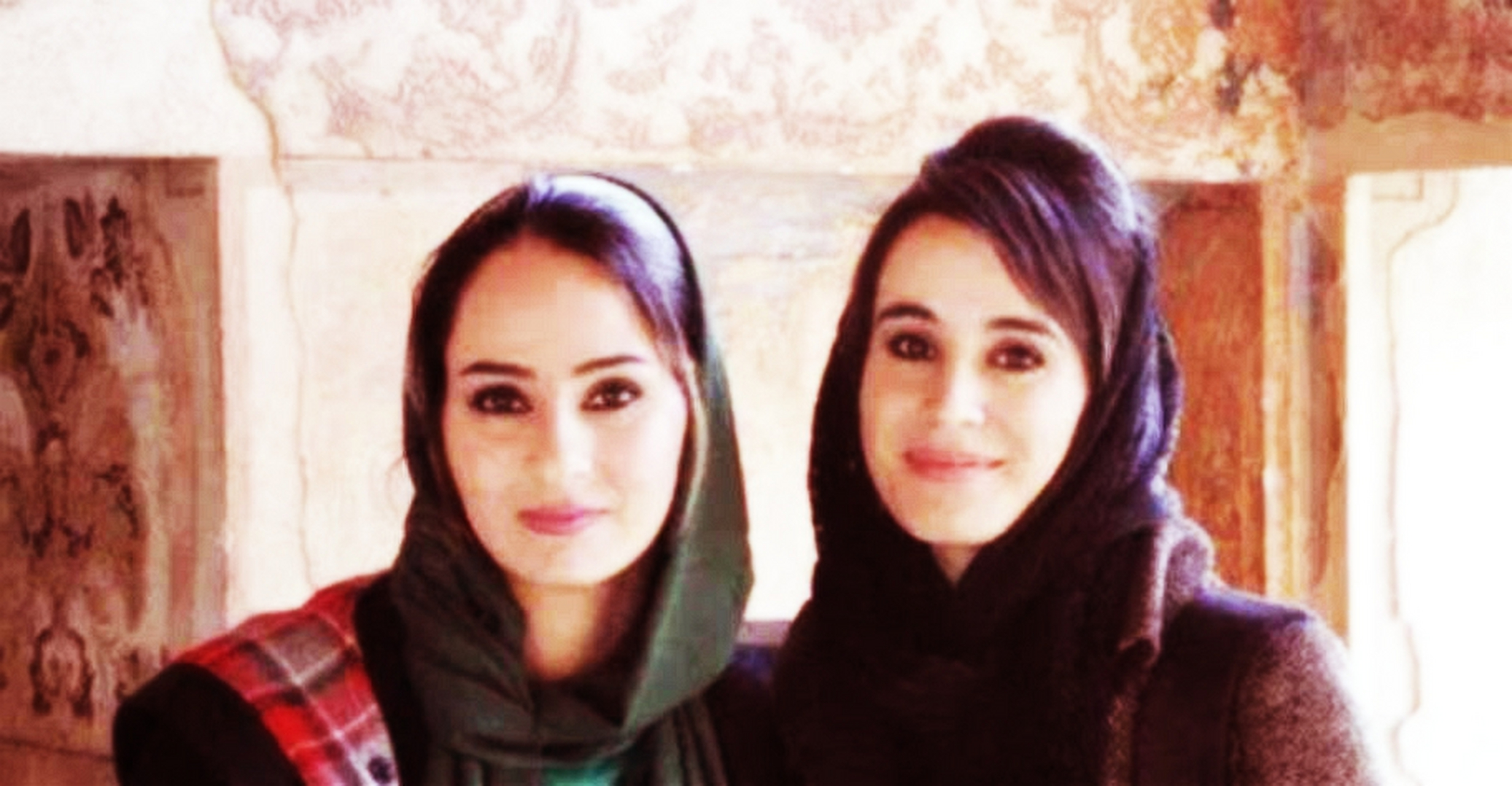 2016年,中国人小何在伊朗出差,开车不小心撞到老人.