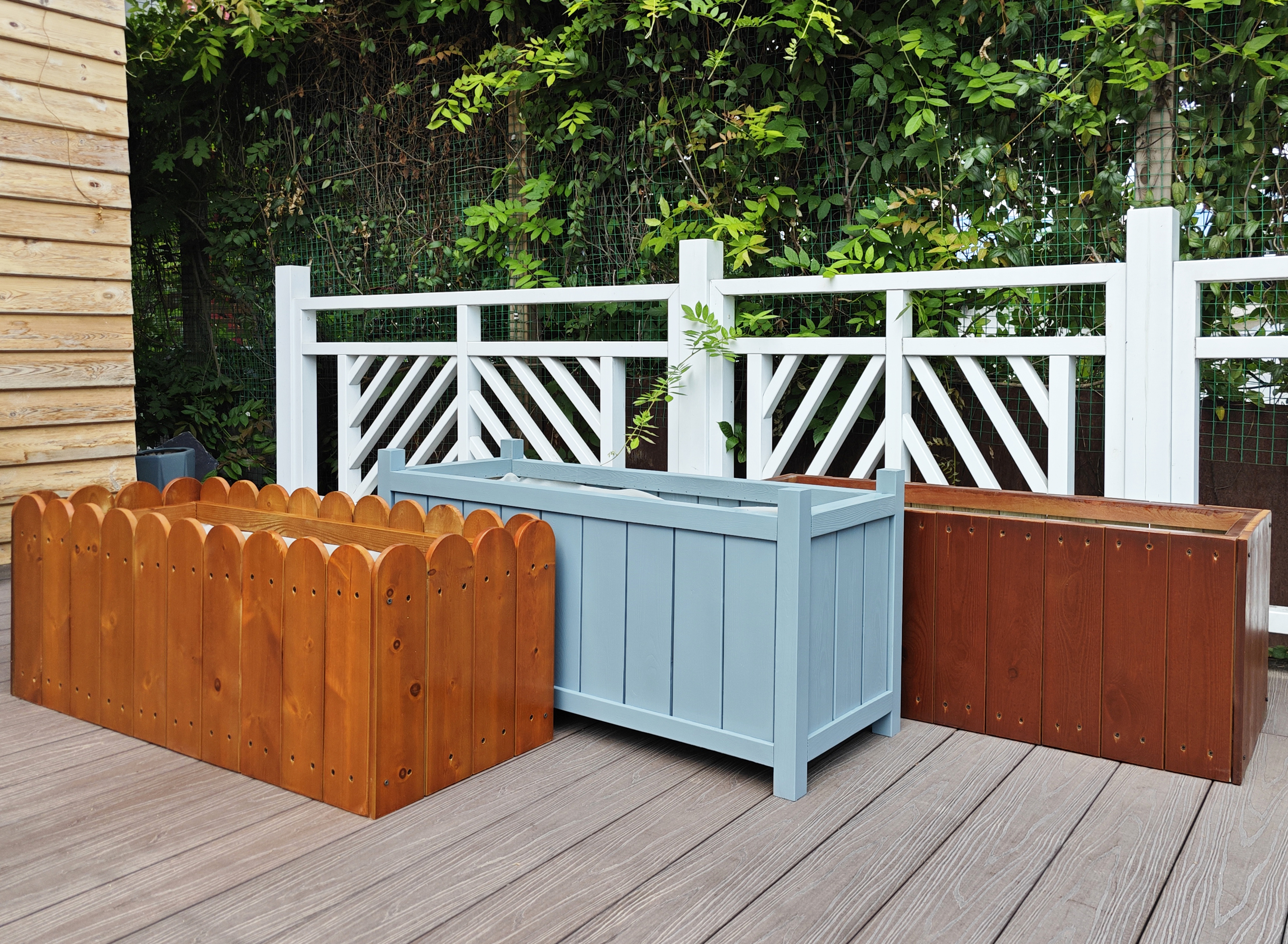 如何挑选合适的防腐木花箱