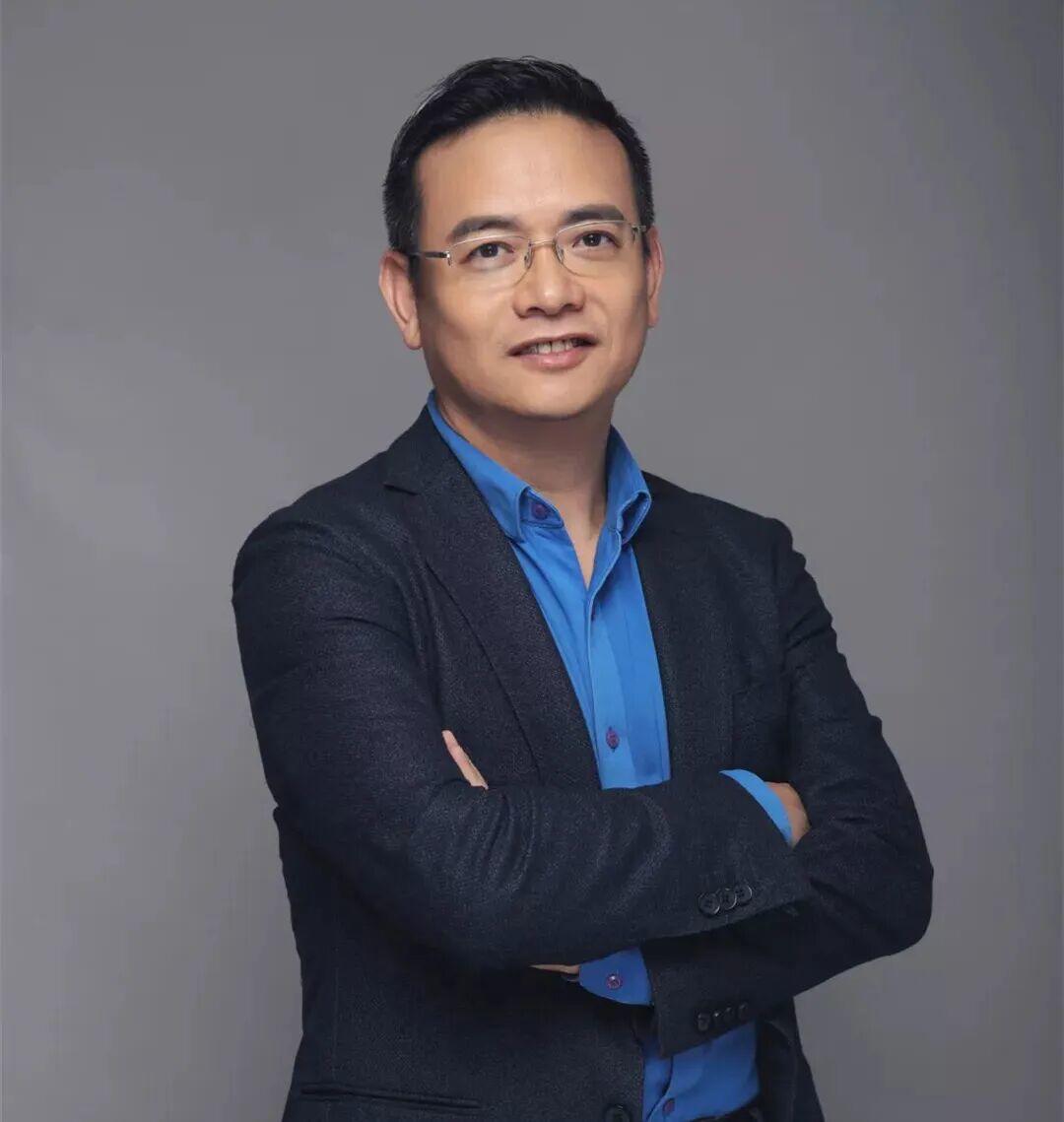 百亿私募大佬但斌大动作成为中国香港居民同日卸任东方港湾总经理