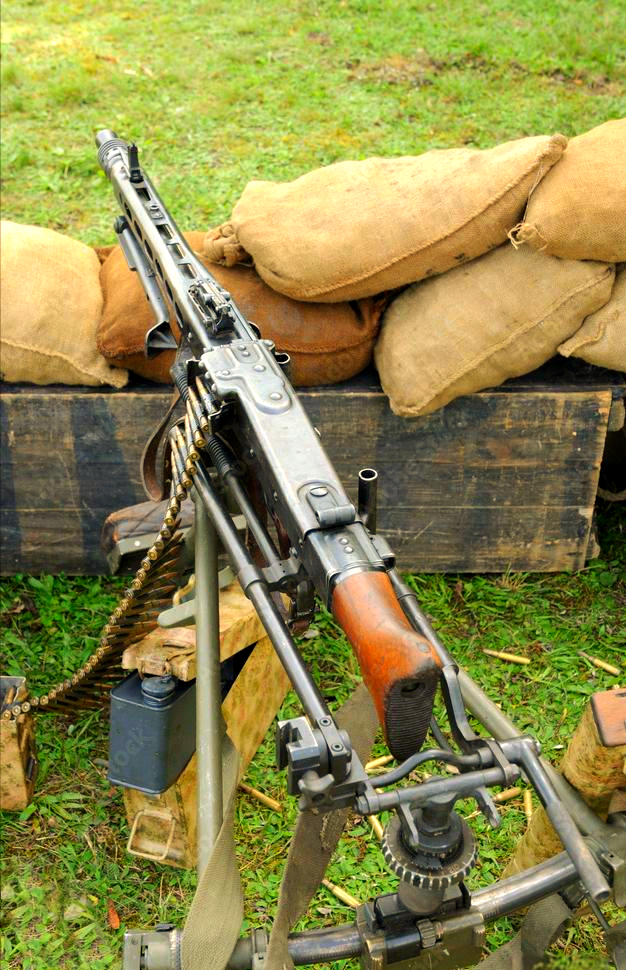 mg 42:二战德国的强大机枪,留下了持久影响