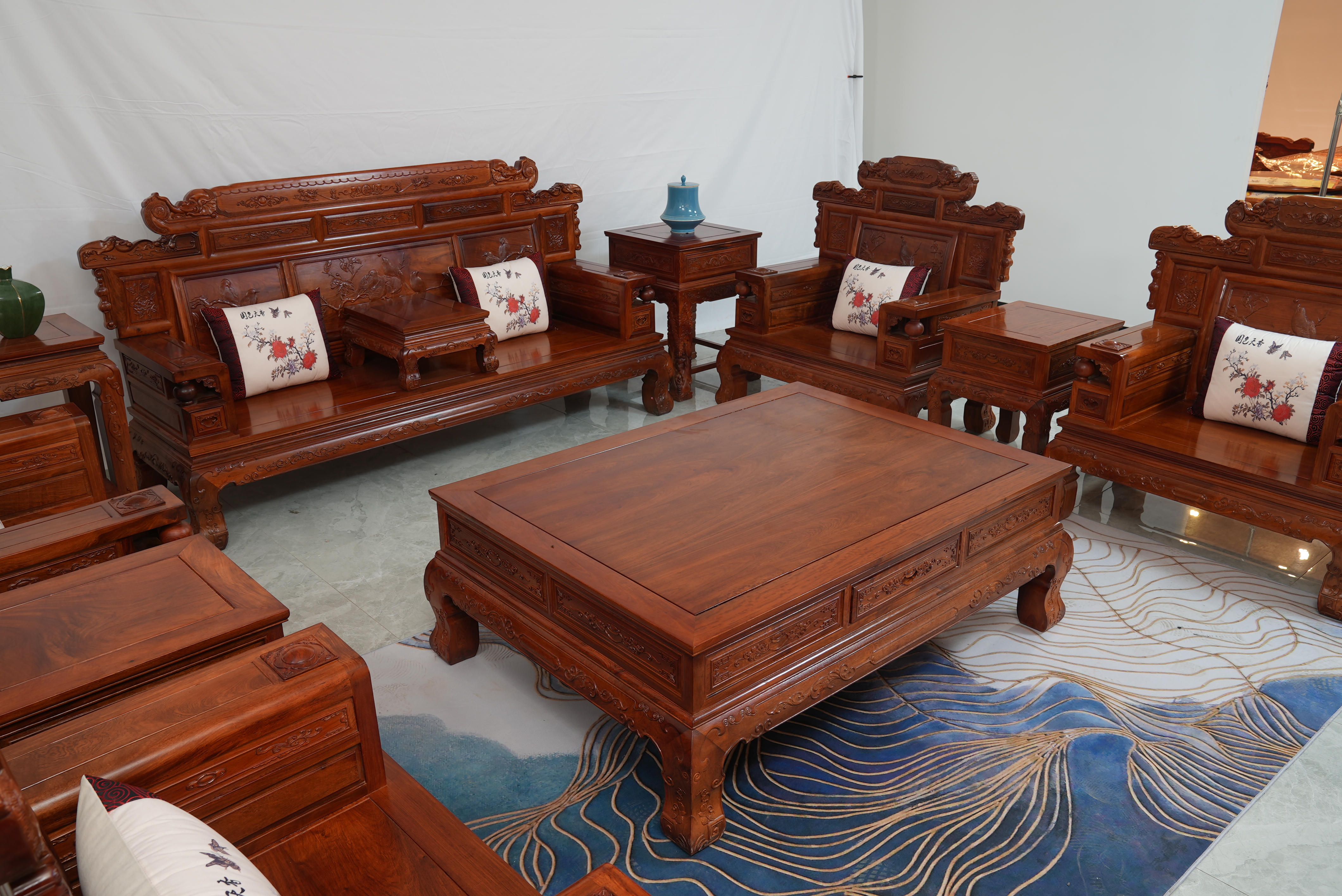 红木家具常见材质有哪些 臻匠红木家具质量怎么样