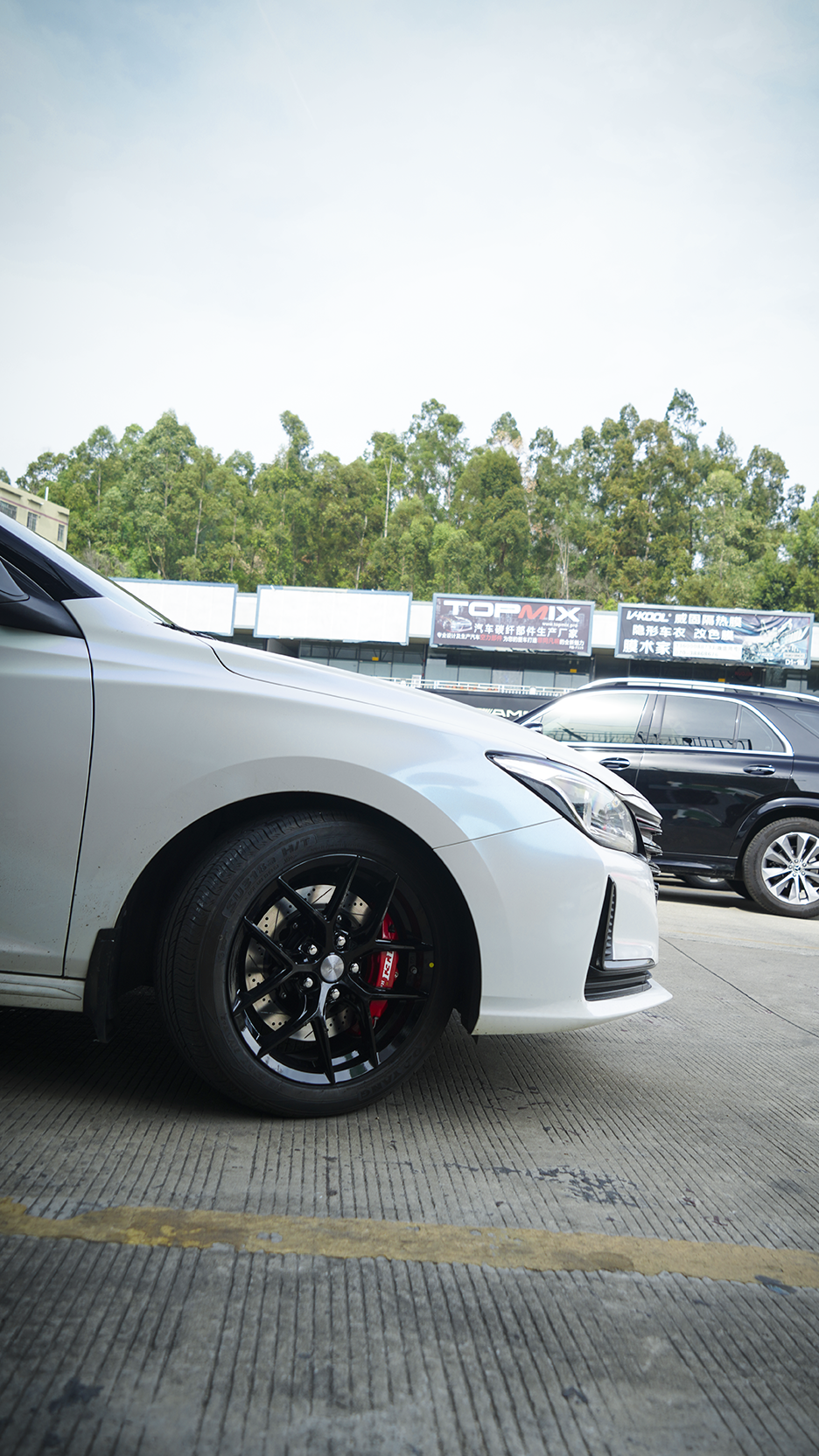 长安锐程cc升级刹车案例,改装tei刹车套件,瞬间b格上去!