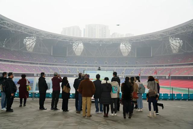 华人艺术家创作亚运主题壁画,让一大批华侨直呼ok