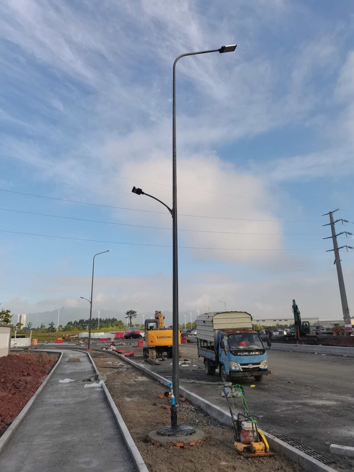 江门市开平市水口镇双臂led路灯工程案例