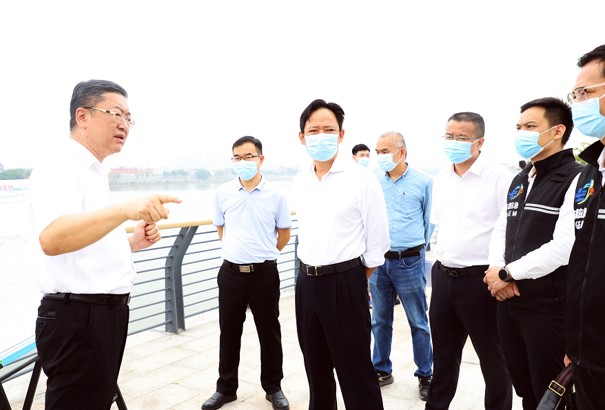 唐耀文局长带队督导检查东莞大堤三防工作