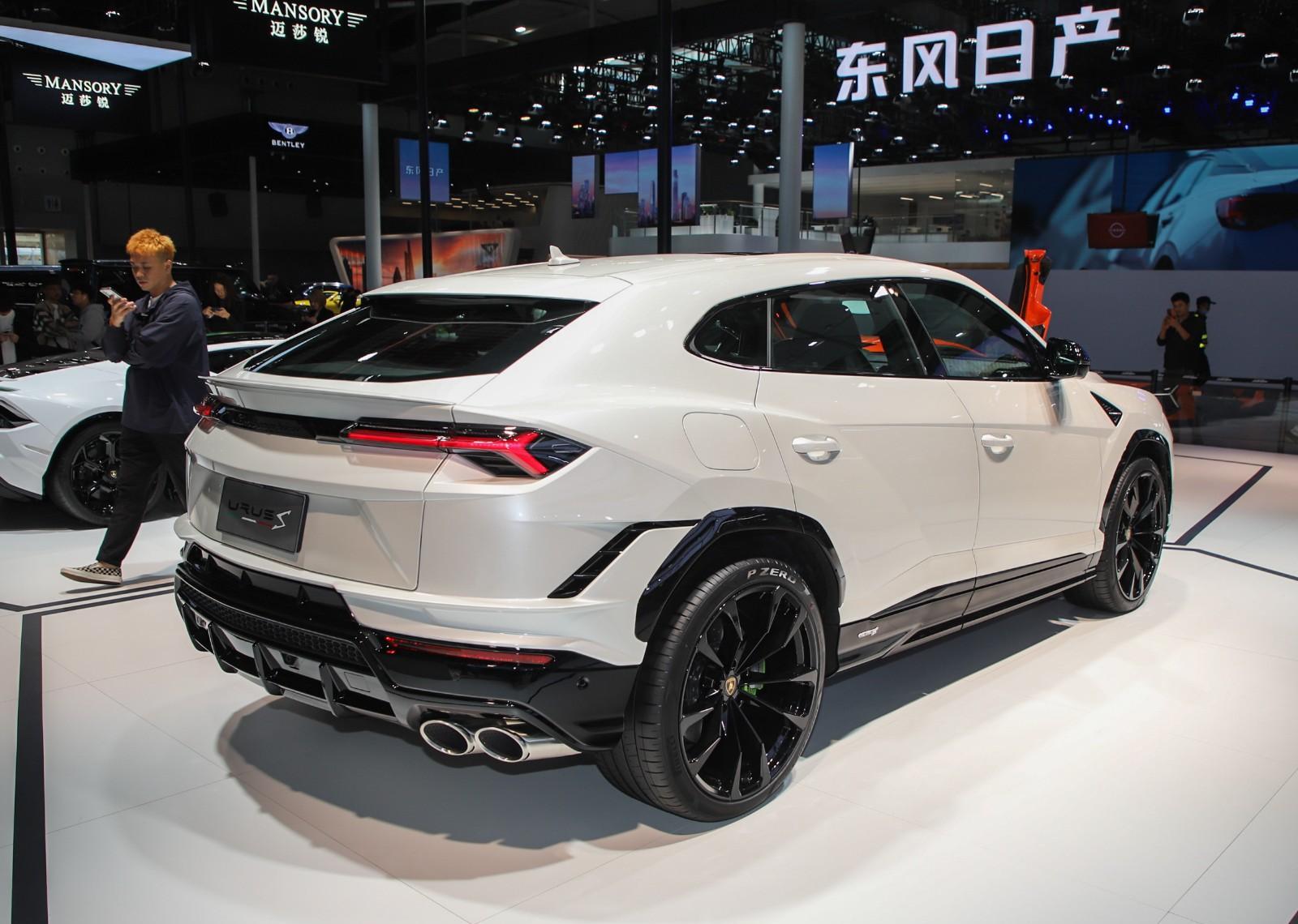 外观小幅度修改,兰博基尼urus s广州车展实拍图曝光