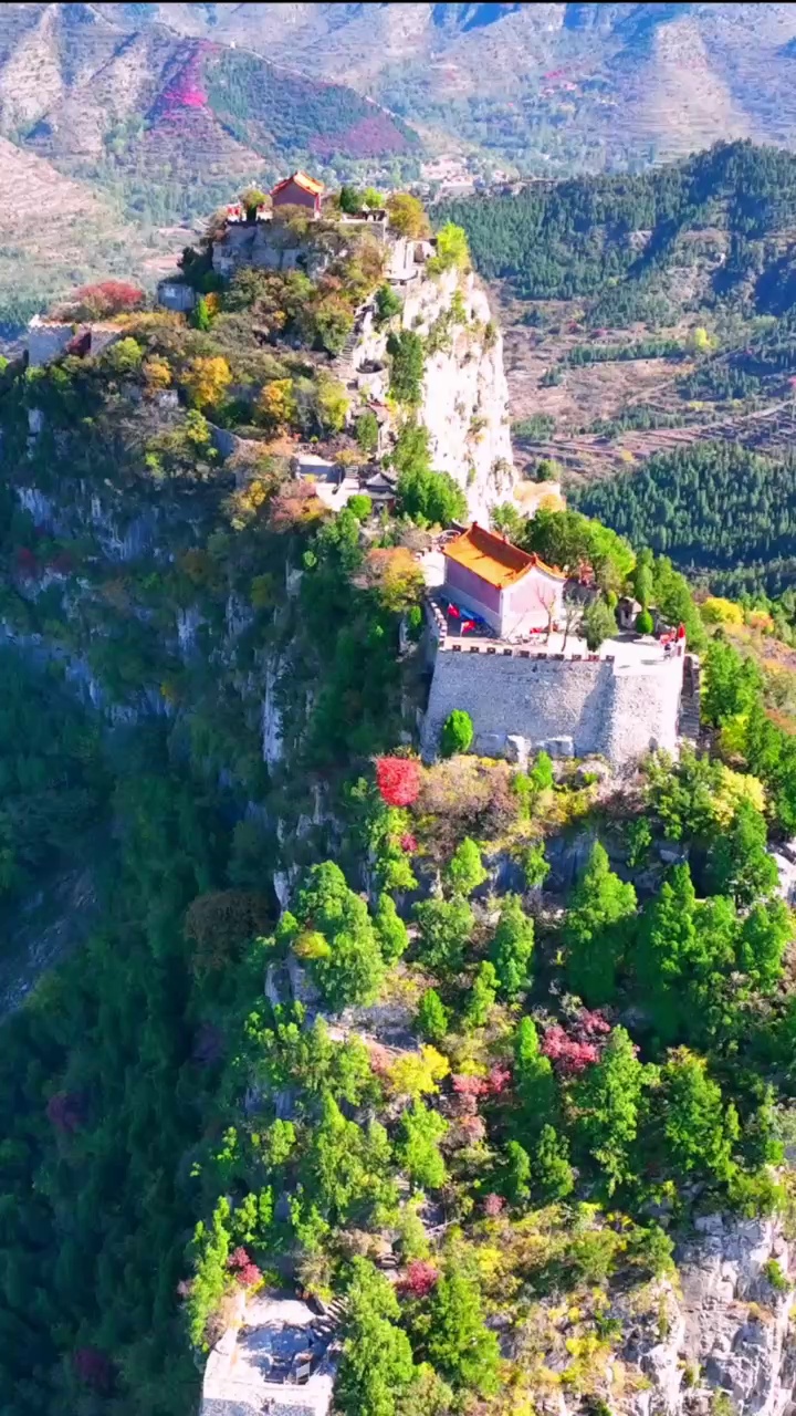 淄川马鞍山:秋色撩人醉意浓