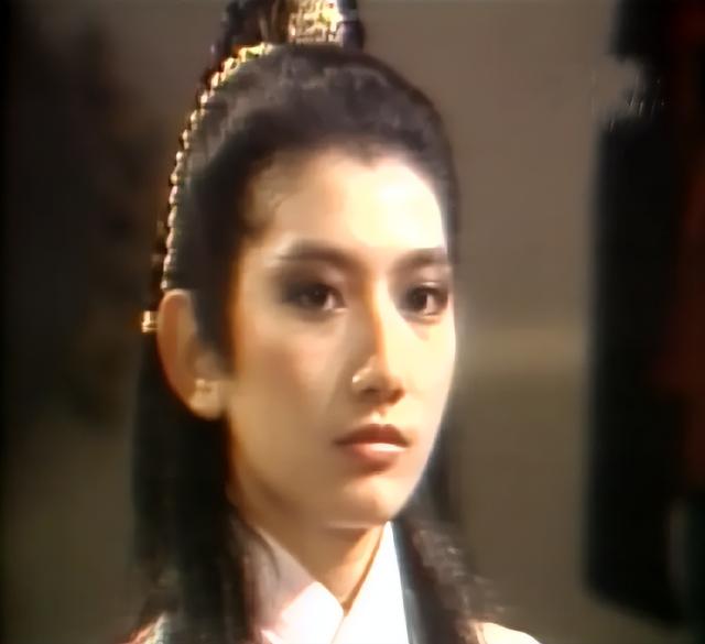 11版小昭对比:个个是颜值逆天的女神,谁演真丫鬟,谁惊艳一代人