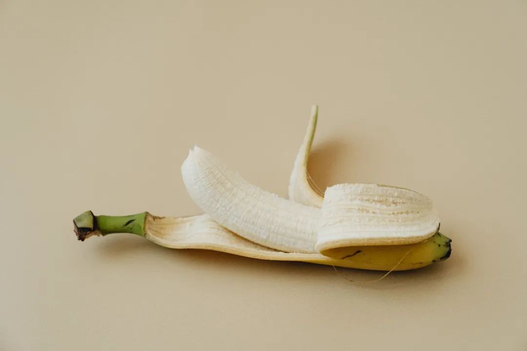 banana 是香蕉,banana skin 是什么?可不仅仅是香蕉皮的意思!