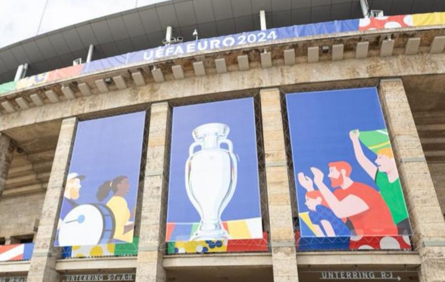 欧洲杯开幕|18年后再办大赛,德国是如何把足球带回家的