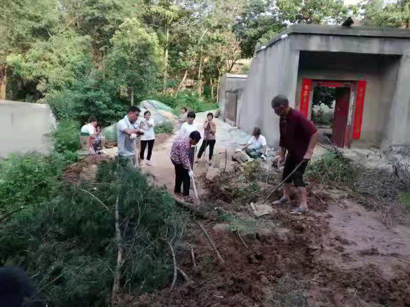 暴雨过后,郑冲村灾后重建