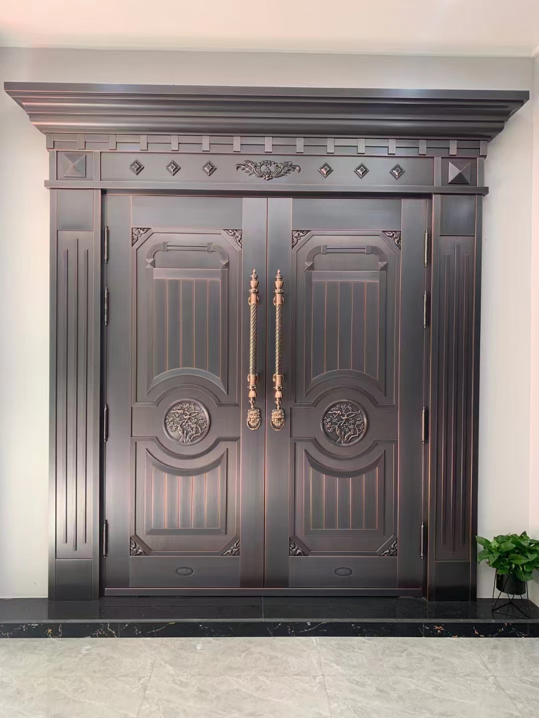 商丘铜门厂家 别墅铜门楼宇防盗门源头工厂支持定制欢迎联系