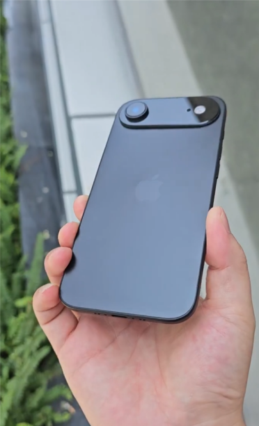 5.5mm史上最薄苹果手机！iPhone 17 Air最新机模上手