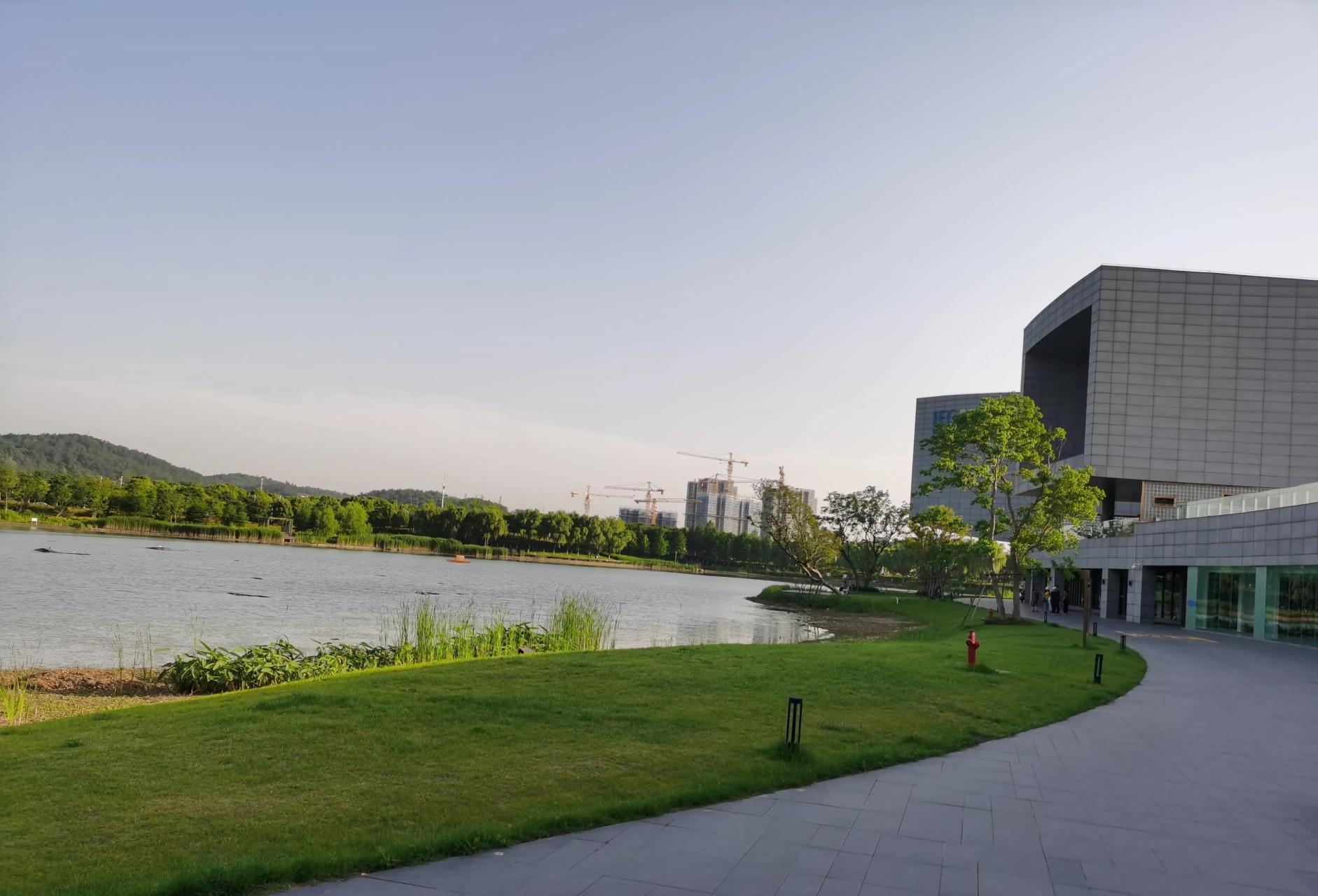 南京麒麟门一处人少且好玩的地方.猜猜是哪?