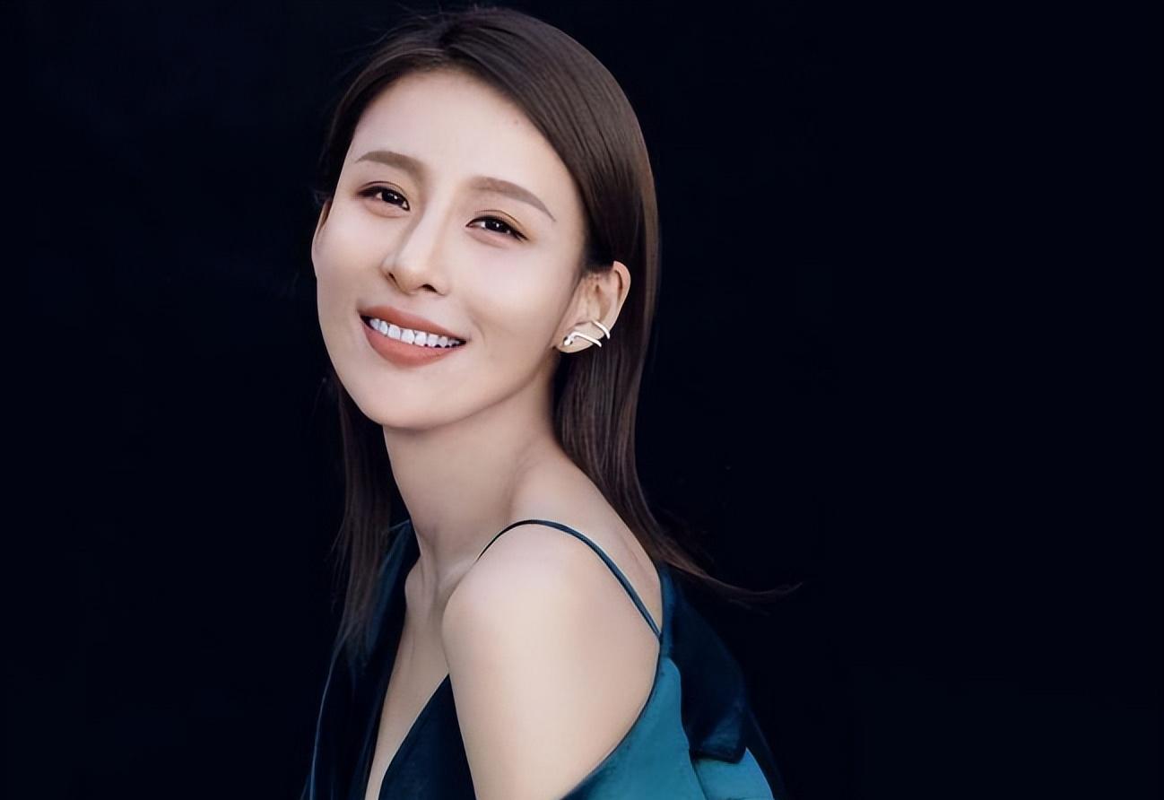 从"国民媳妇"到"富豪收割机",贾青:隐藏在清纯外表下的女海王