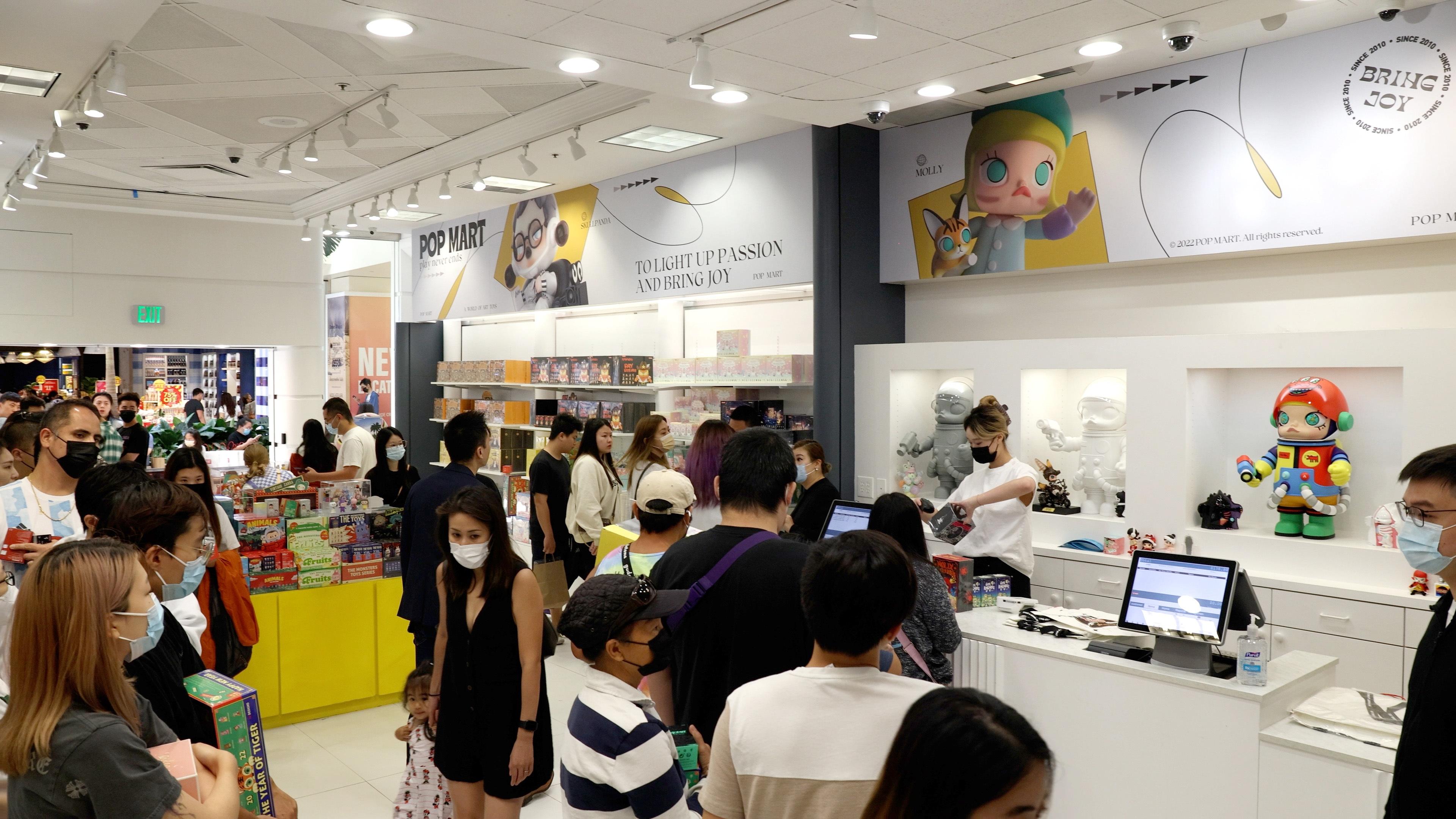 美国首家快闪店开业,泡泡玛特海外扩张持续加速