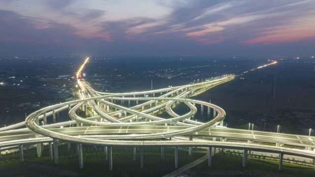 视频|济宁首个五层互通立交夜景壮观