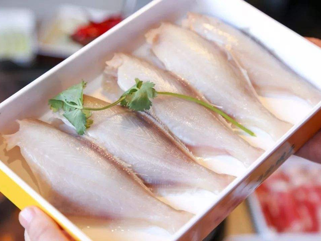 深受误解的耗儿鱼,因为没头没皮而不受待见,却是物美价廉的美味