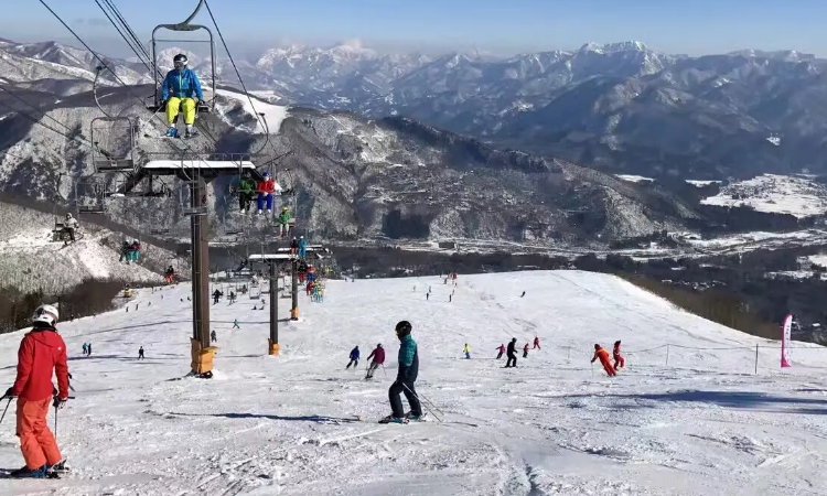 太原最好的滑雪场图片