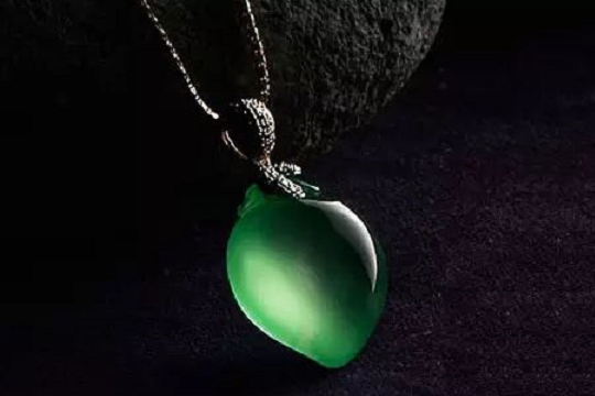 龙石种翡翠,真正的翡翠之王