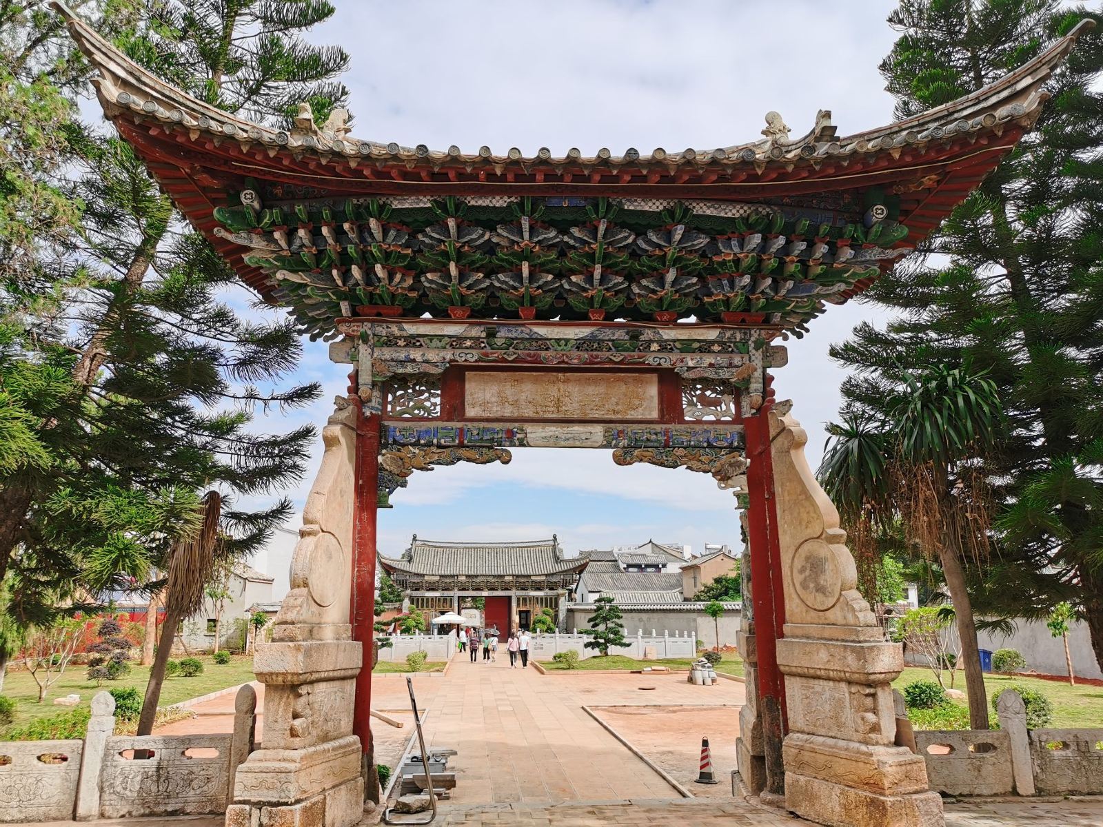 云南开远旅游景点推荐和介绍,如云窝寺-建于清乾隆四十七年